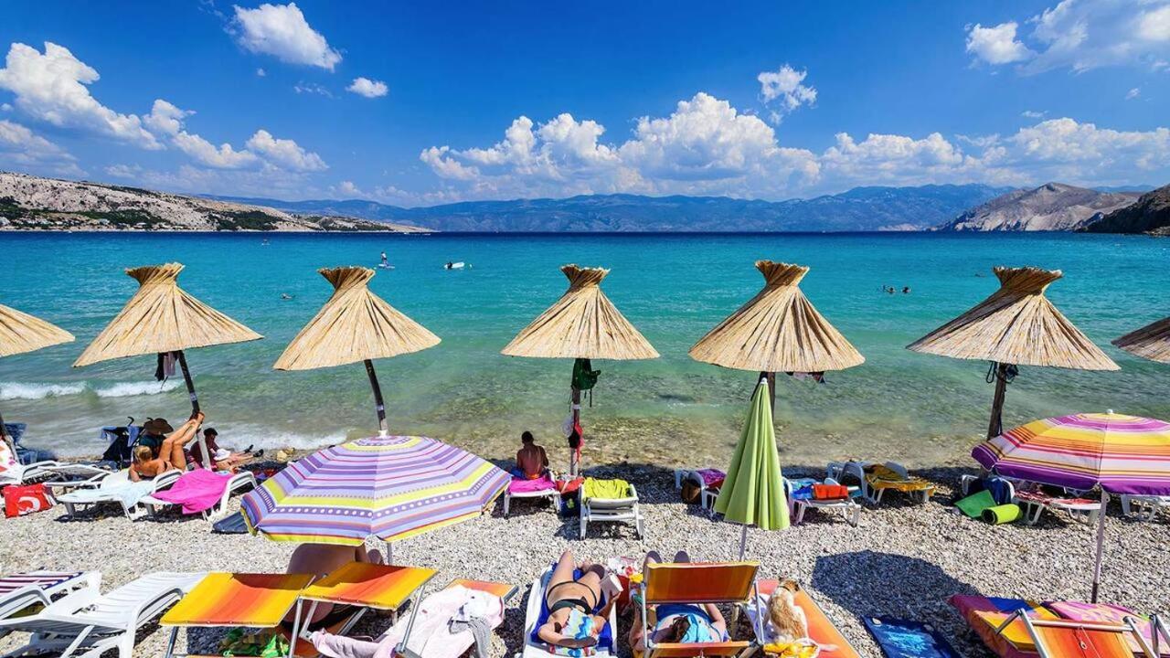 Apartments Myrjam Baška Eksteriør billede