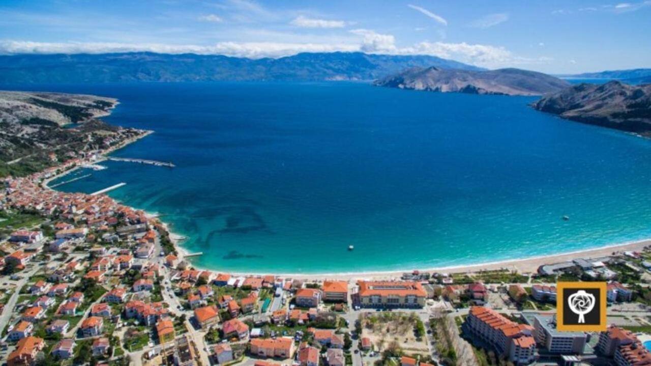 Apartments Myrjam Baška Eksteriør billede