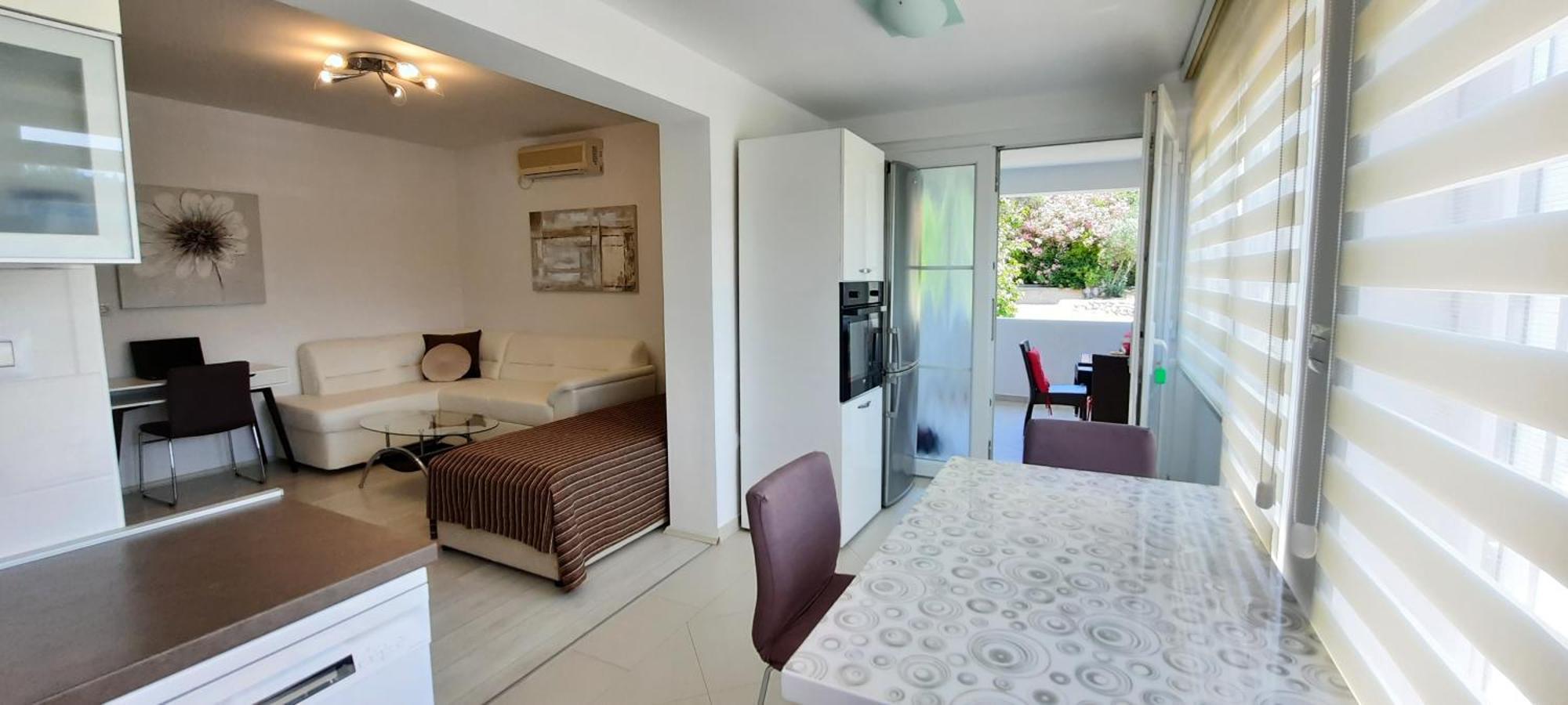 Apartments Myrjam Baška Eksteriør billede