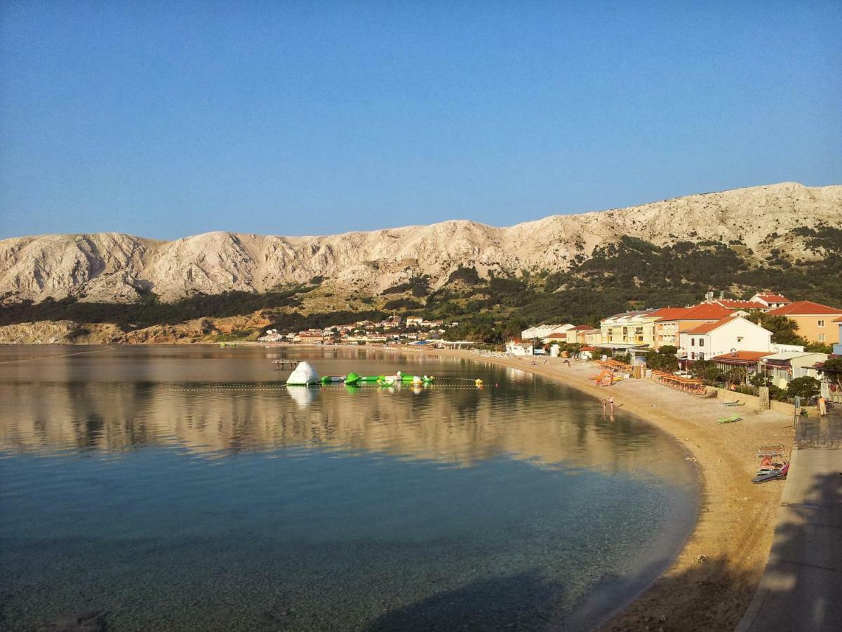 Apartments Myrjam Baška Eksteriør billede