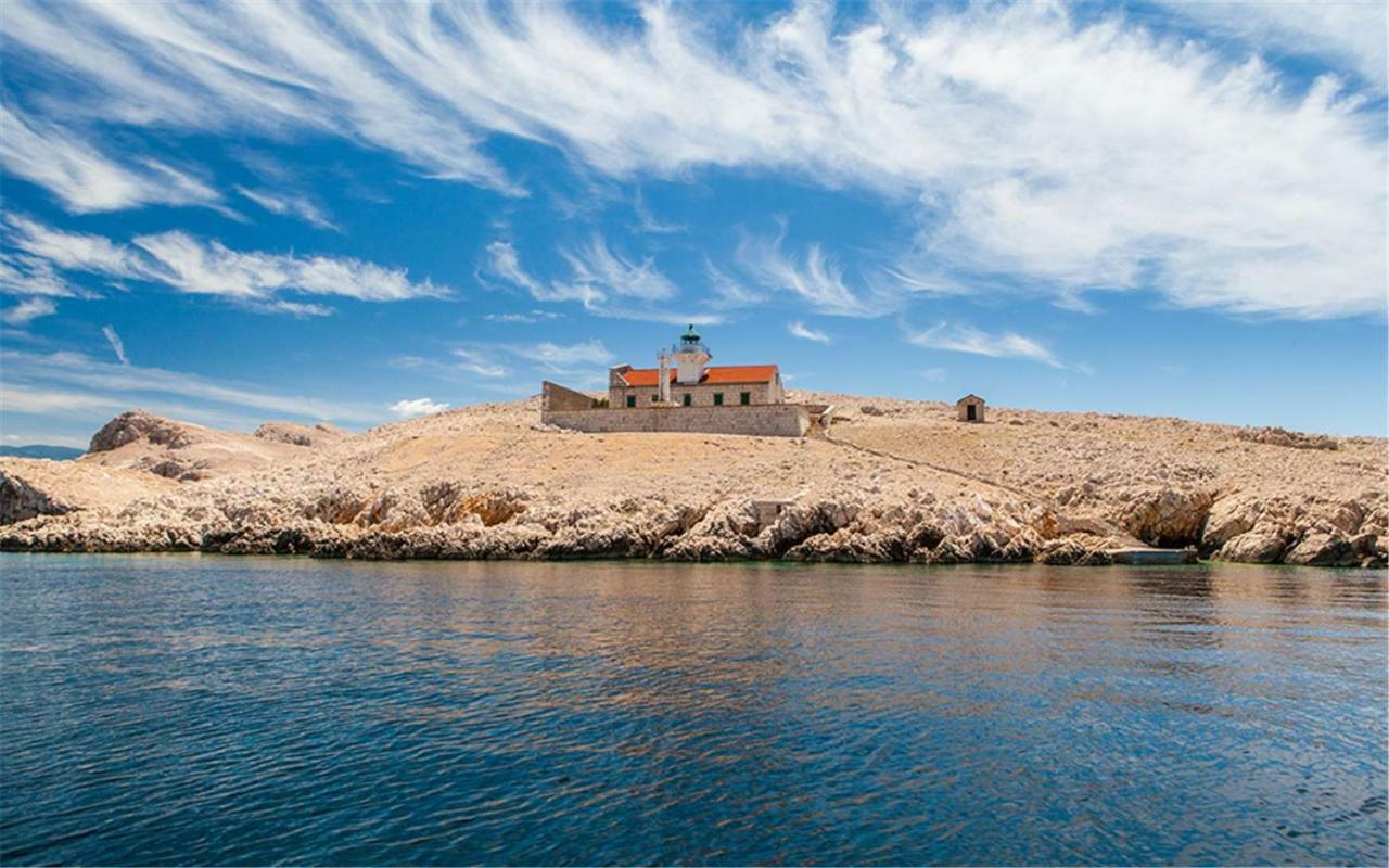 Apartments Myrjam Baška Eksteriør billede