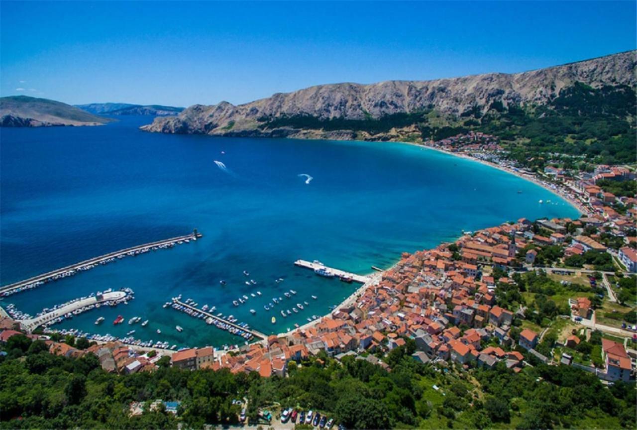 Apartments Myrjam Baška Eksteriør billede